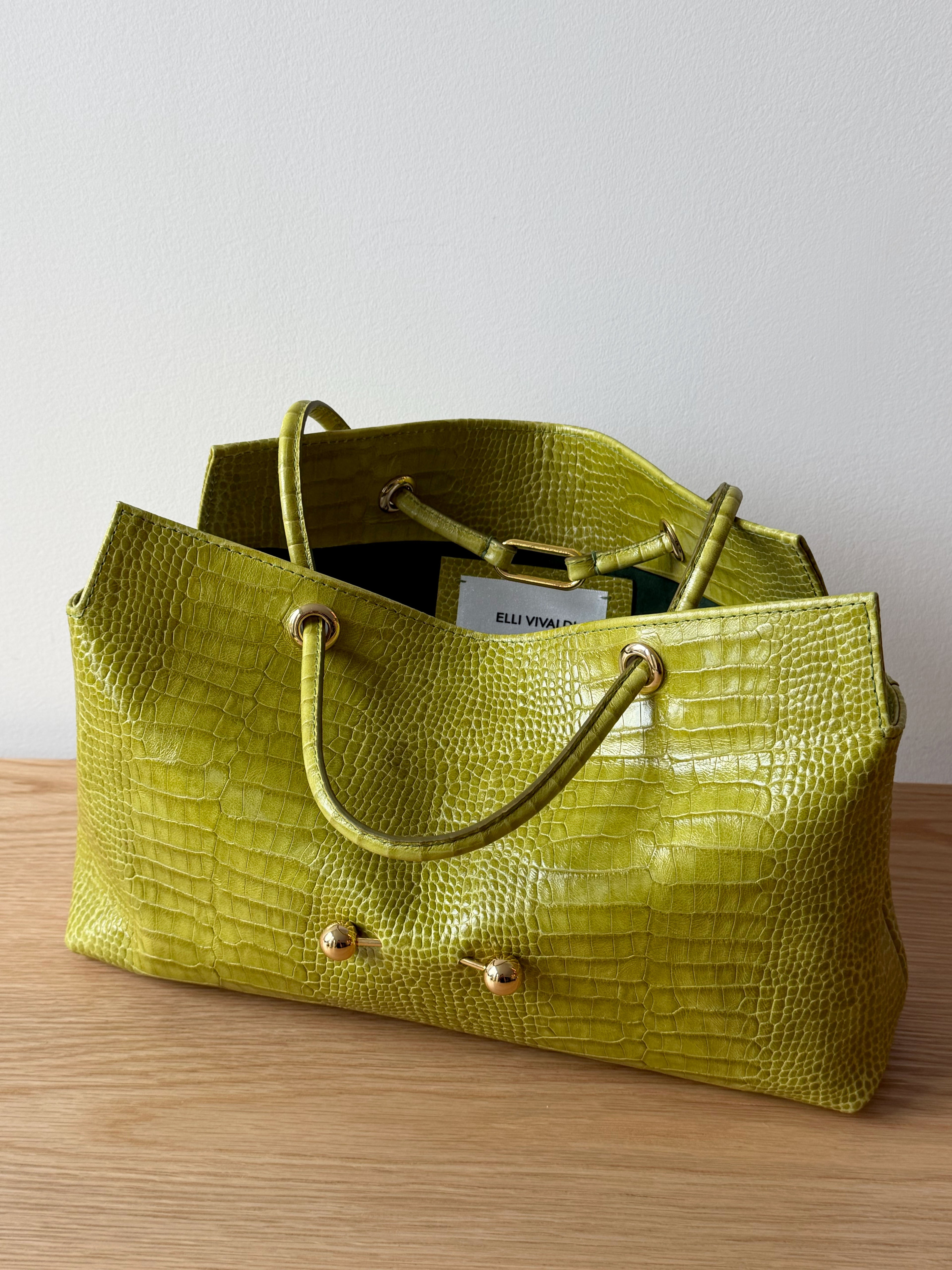 La Tabot_063 Limited Series