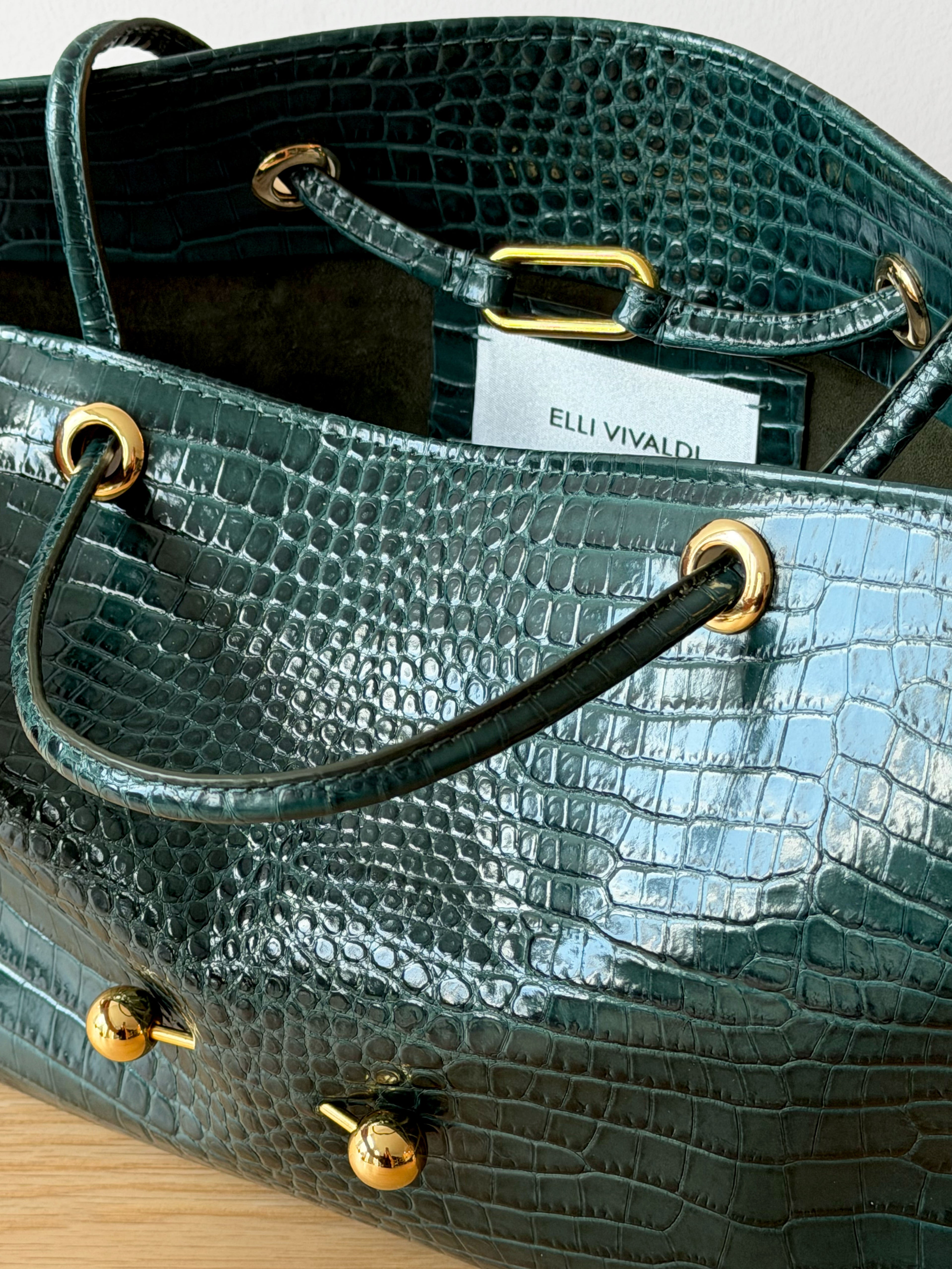 La Tabot_067 Limited Series