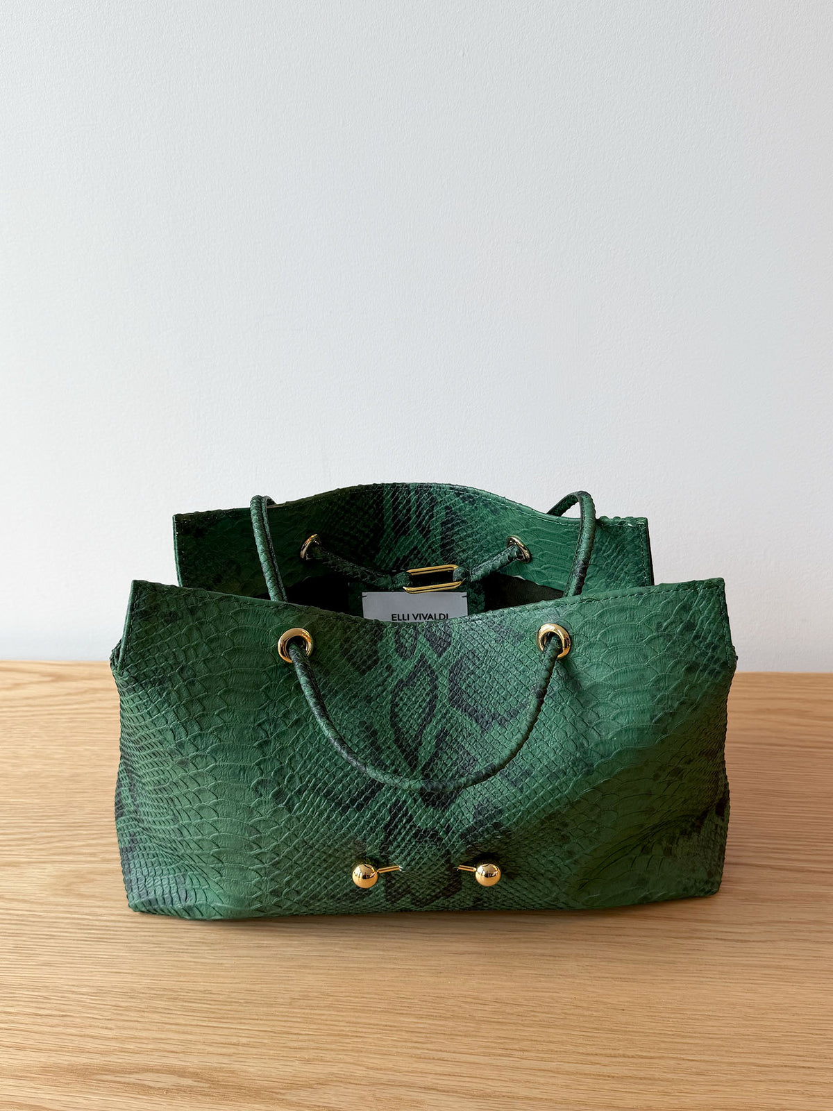 La Tabot_071 Limited Series