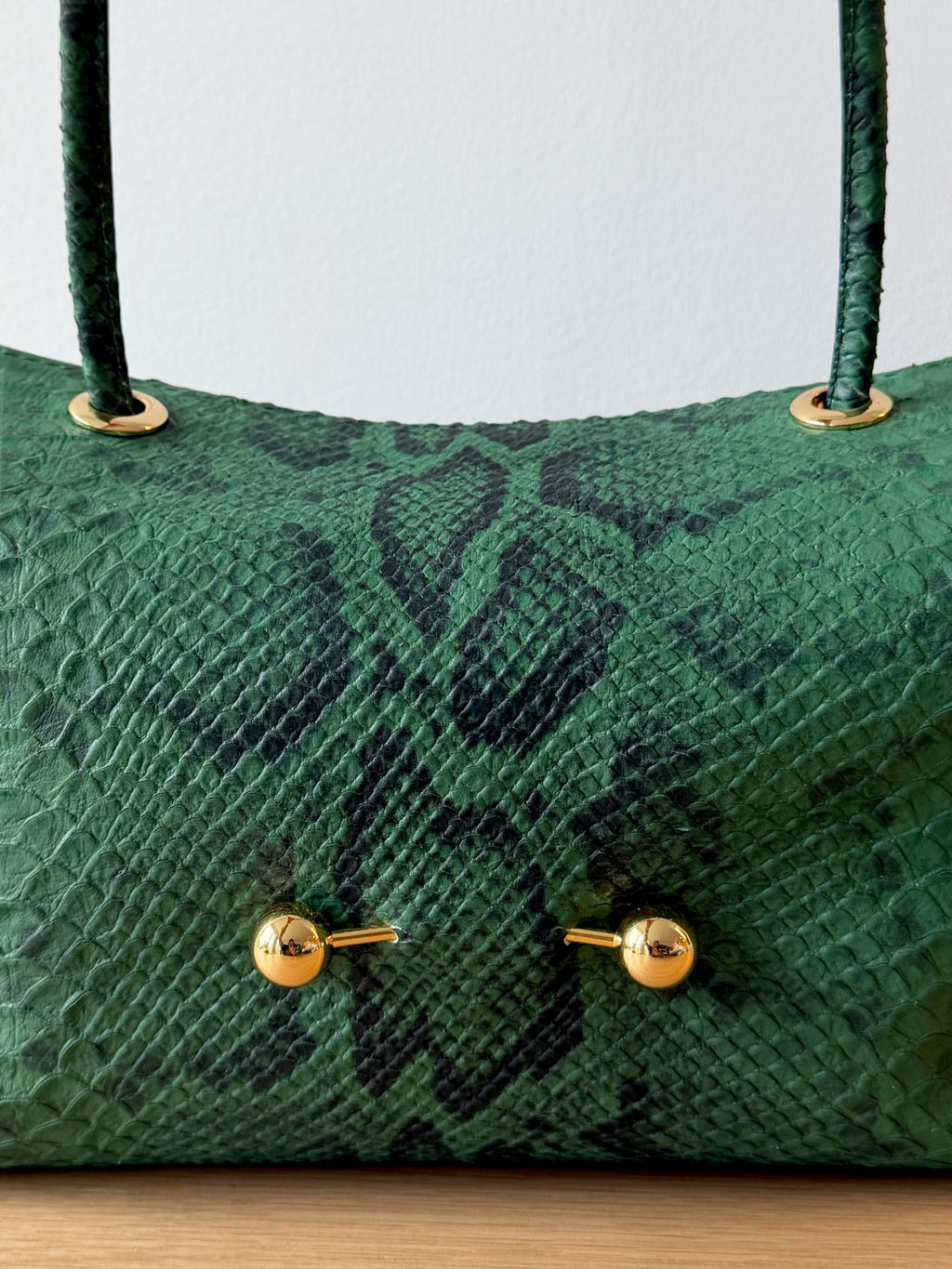 La Tabot_071 Limited Series