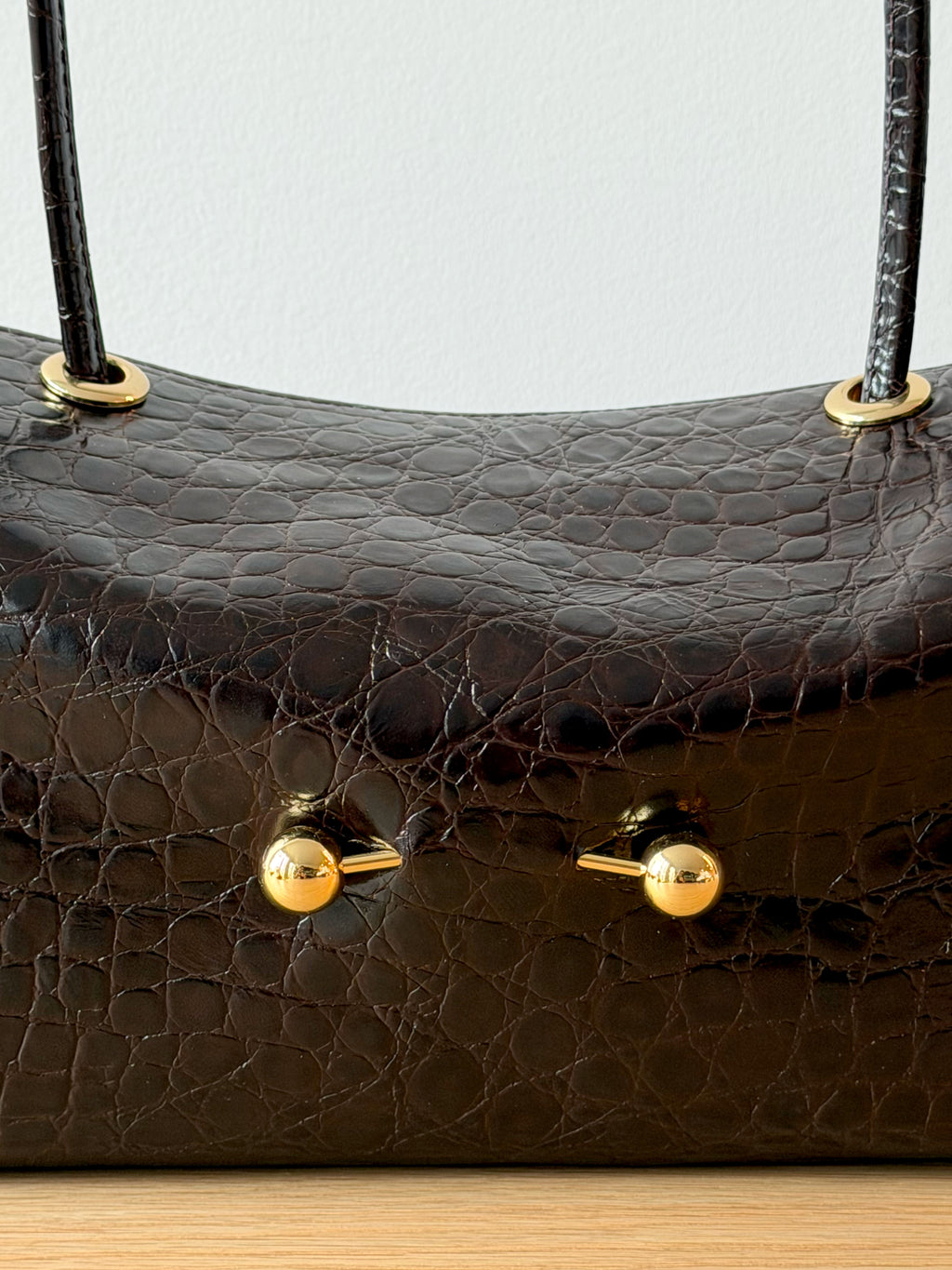 La Tabot_072 Limited Series