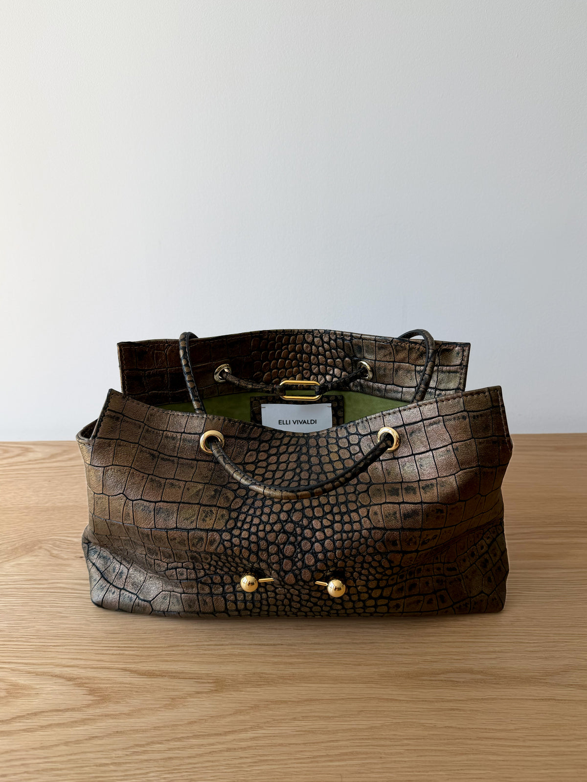 La Tabot_078 Limited Series