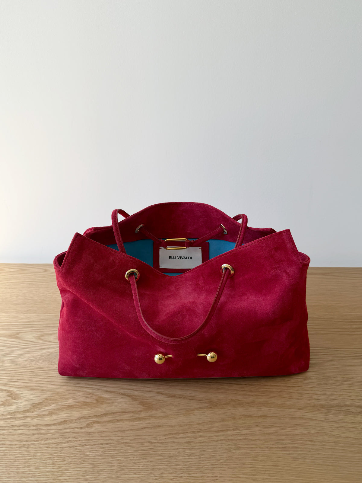 La Tabot_080 Limited Series