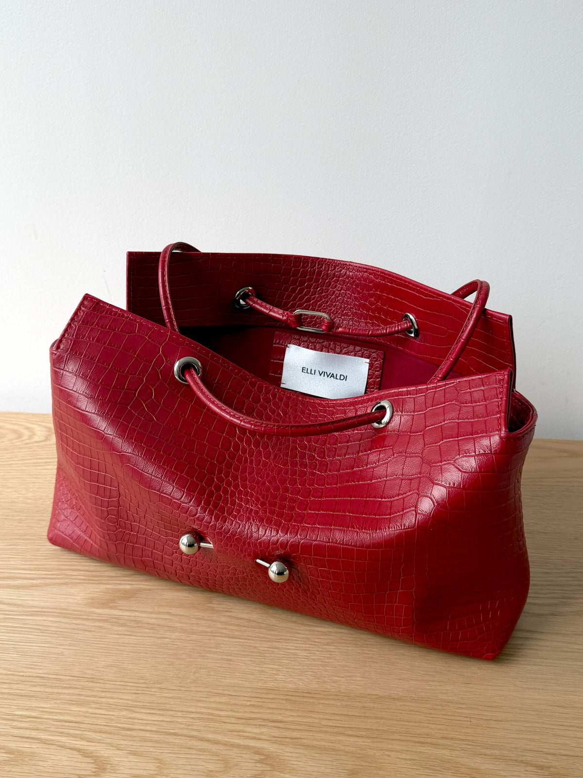La Tabot_084 Limited Series