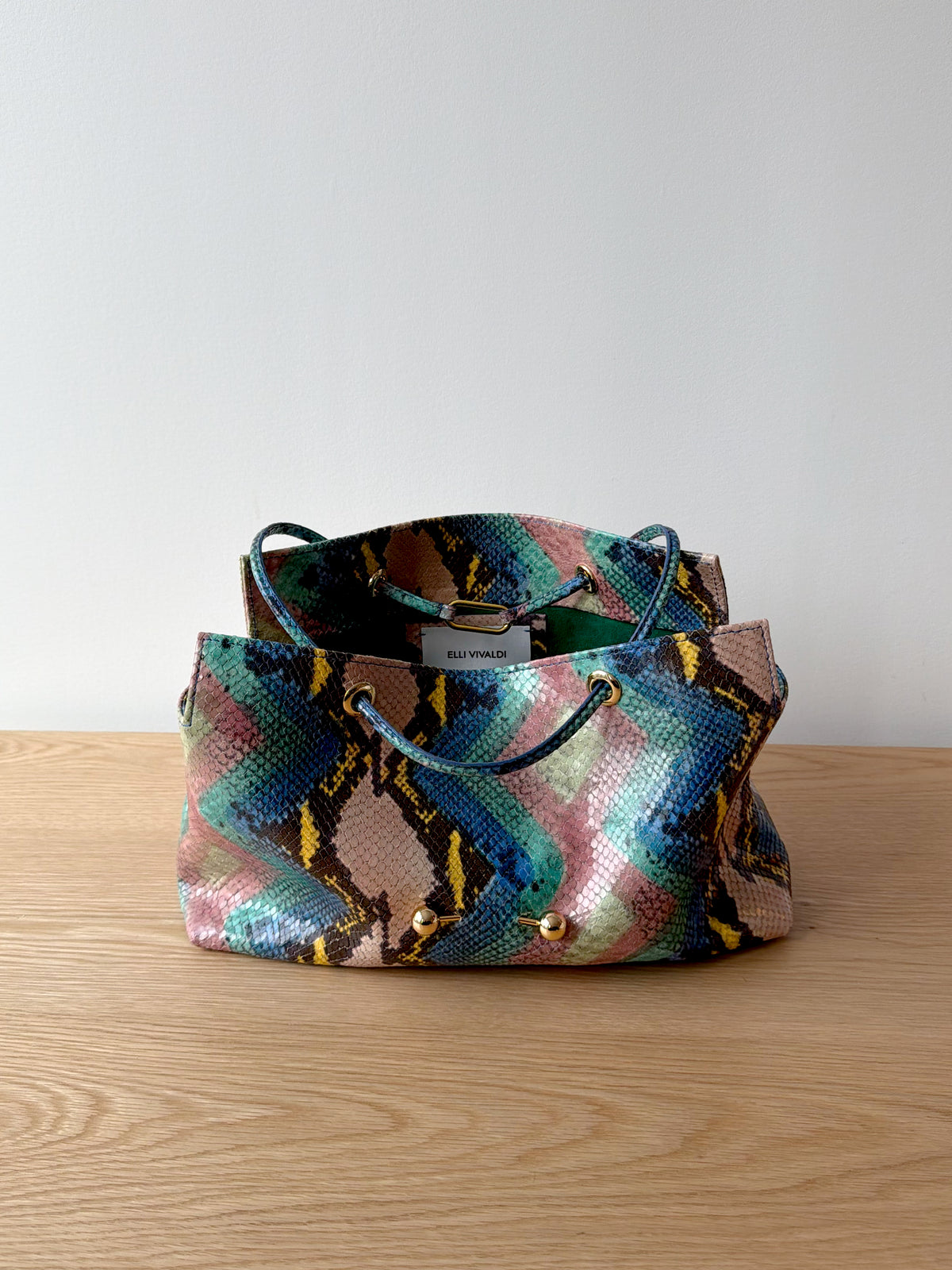 La Tabot_087 Limited Series