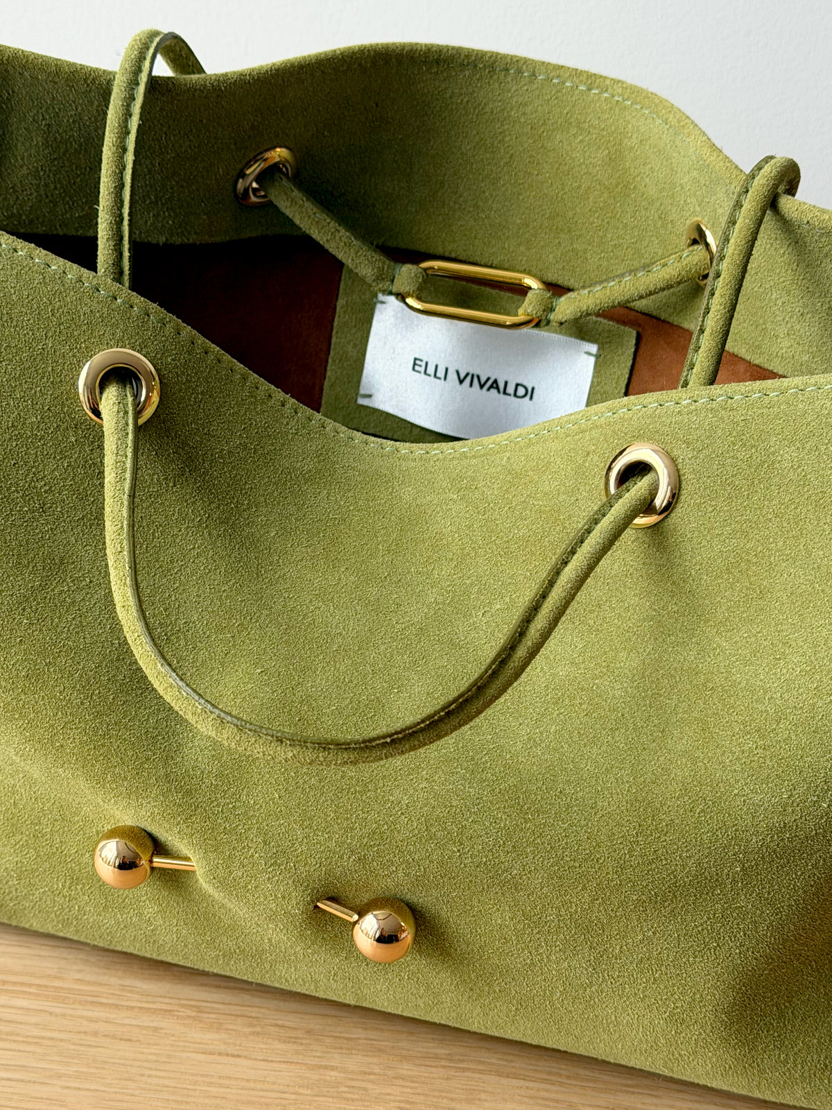 La Tabot_089 Limited Series