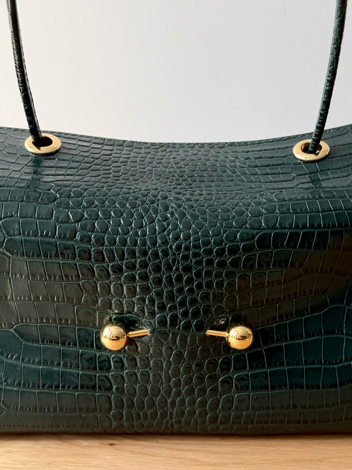 La Tabot_103 Limited Series