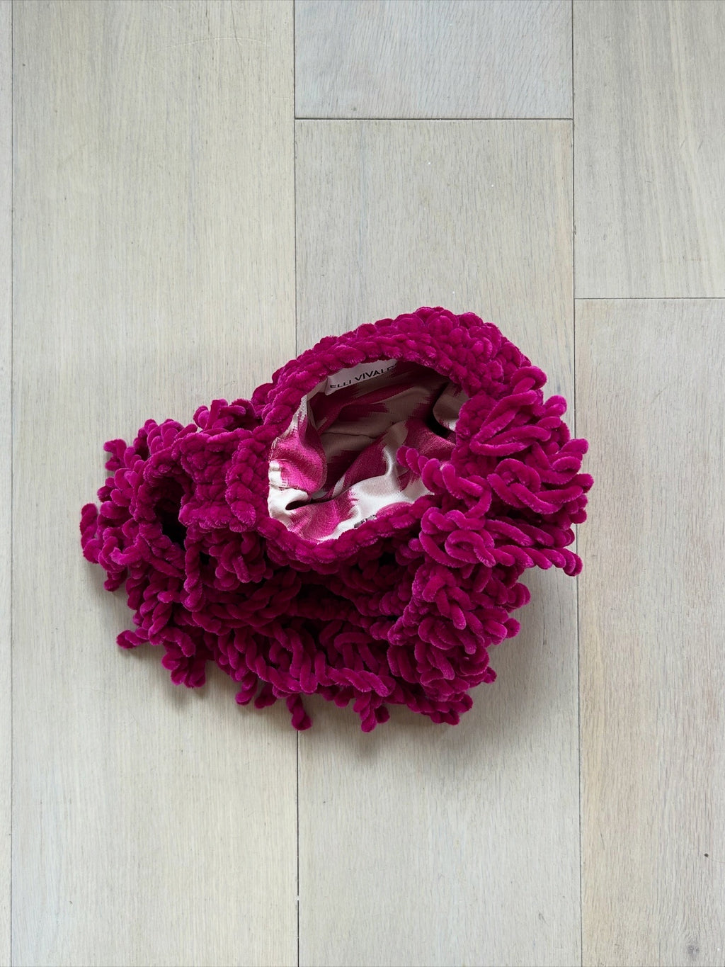 Cyclamen Velvet Small - LIMITED EDITION