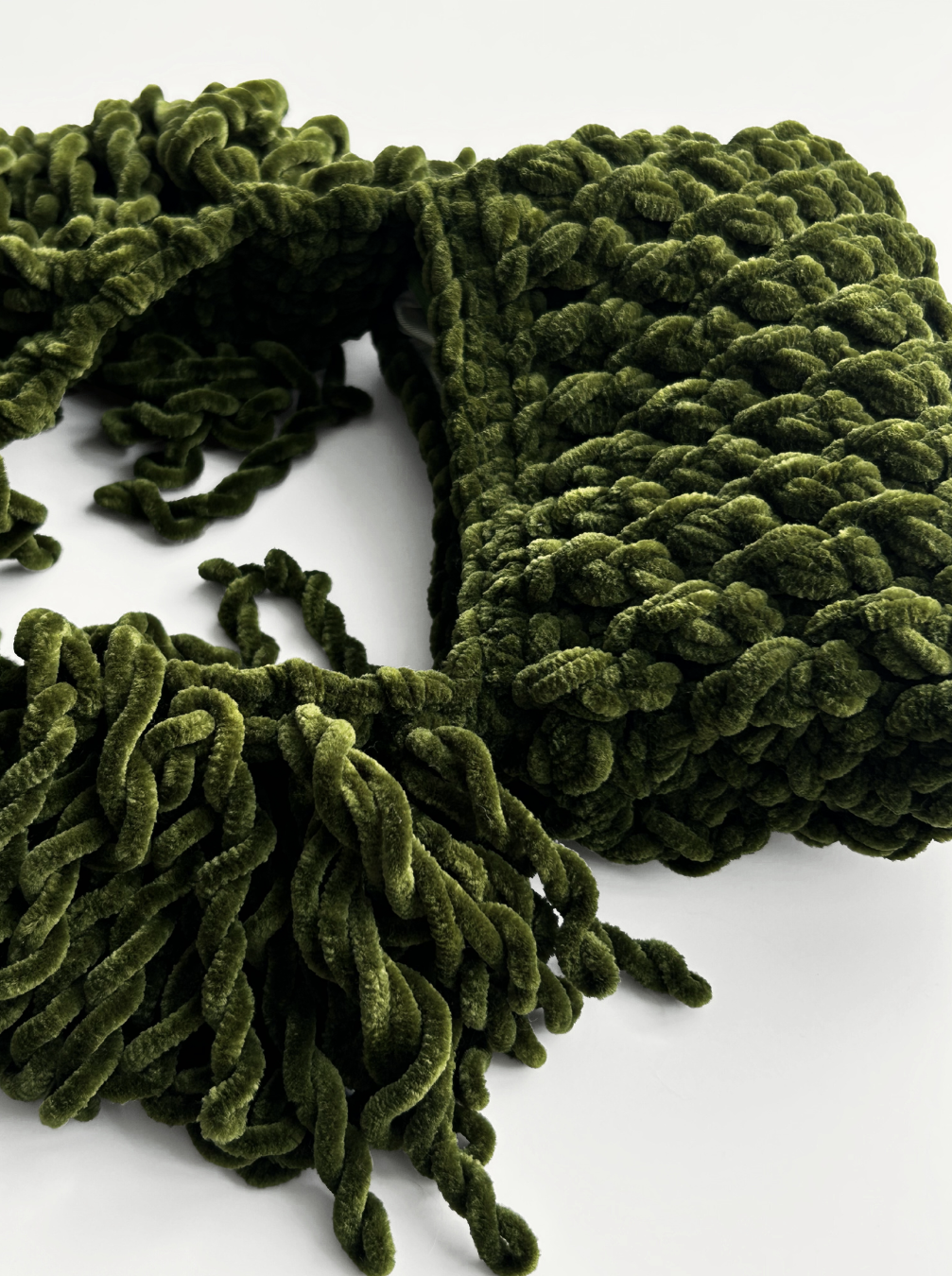 Olive Velvet Small - LIMITED EDITION