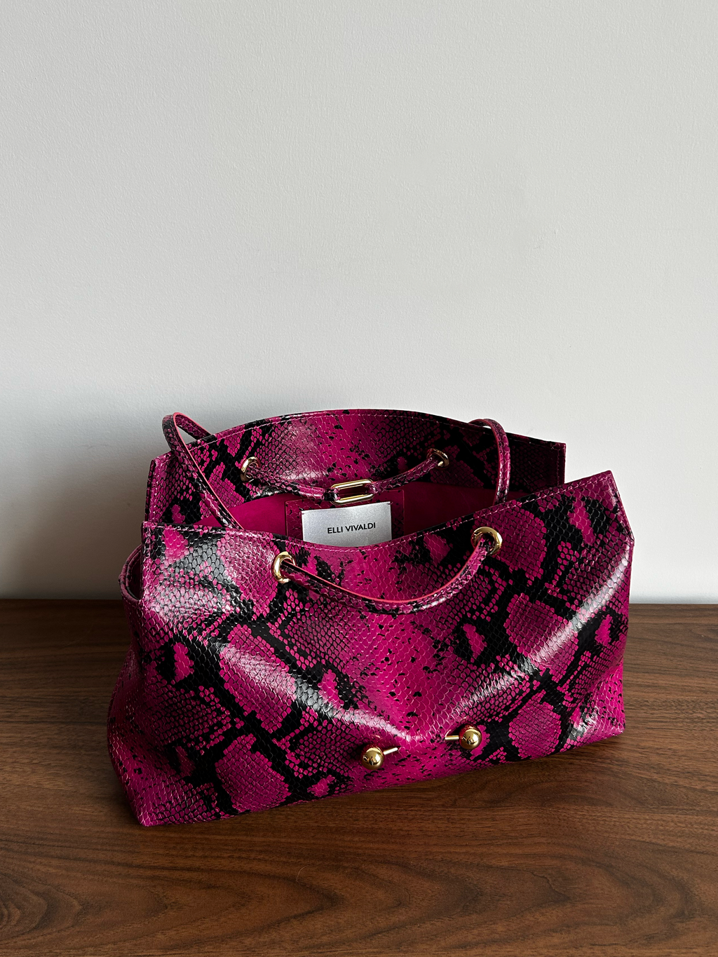 La Tabot_024 Limited Series