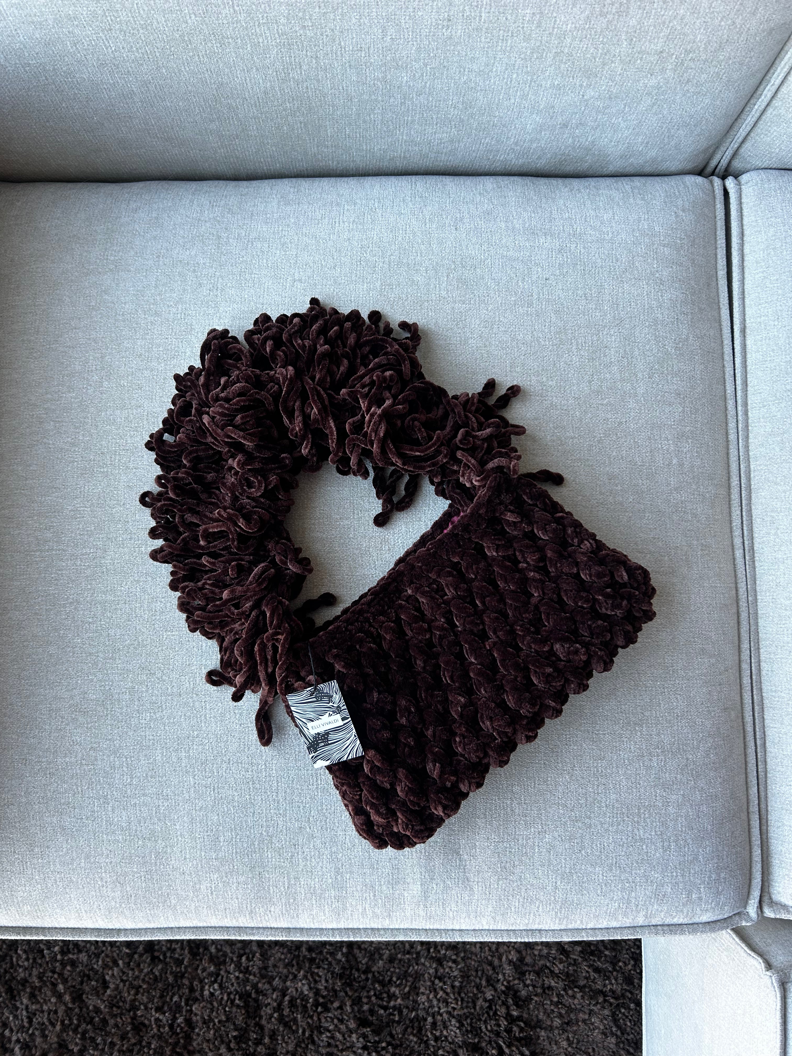 Chocolate Velvet Medium