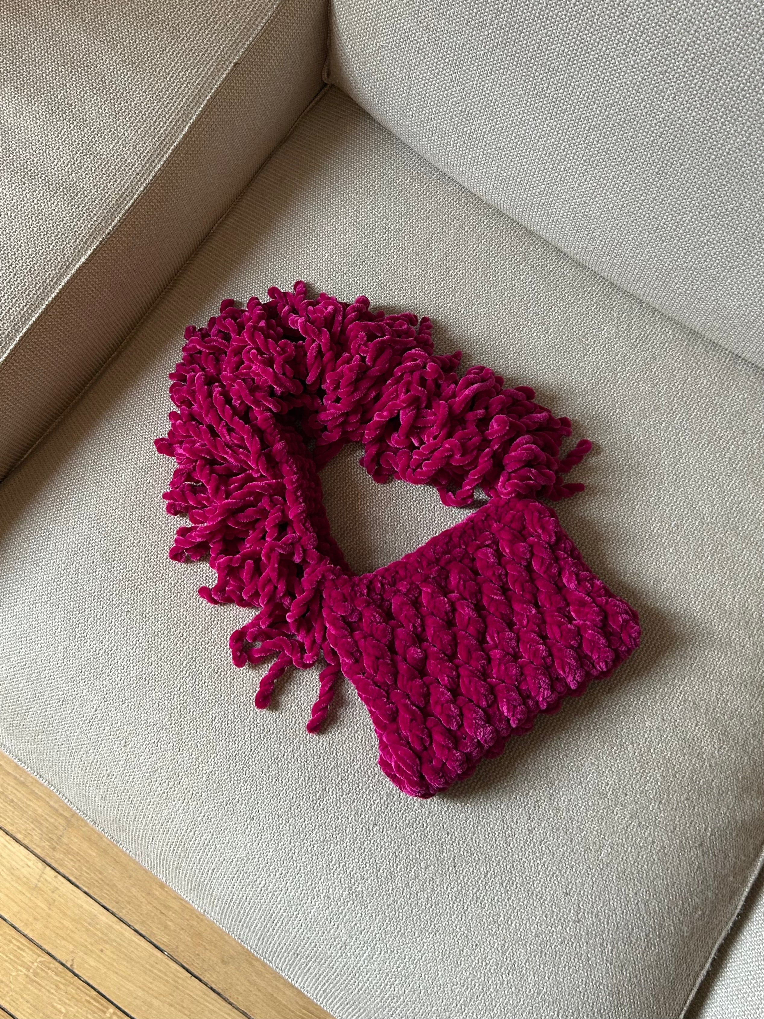 Cyclamen Velvet Small - LIMITED EDITION