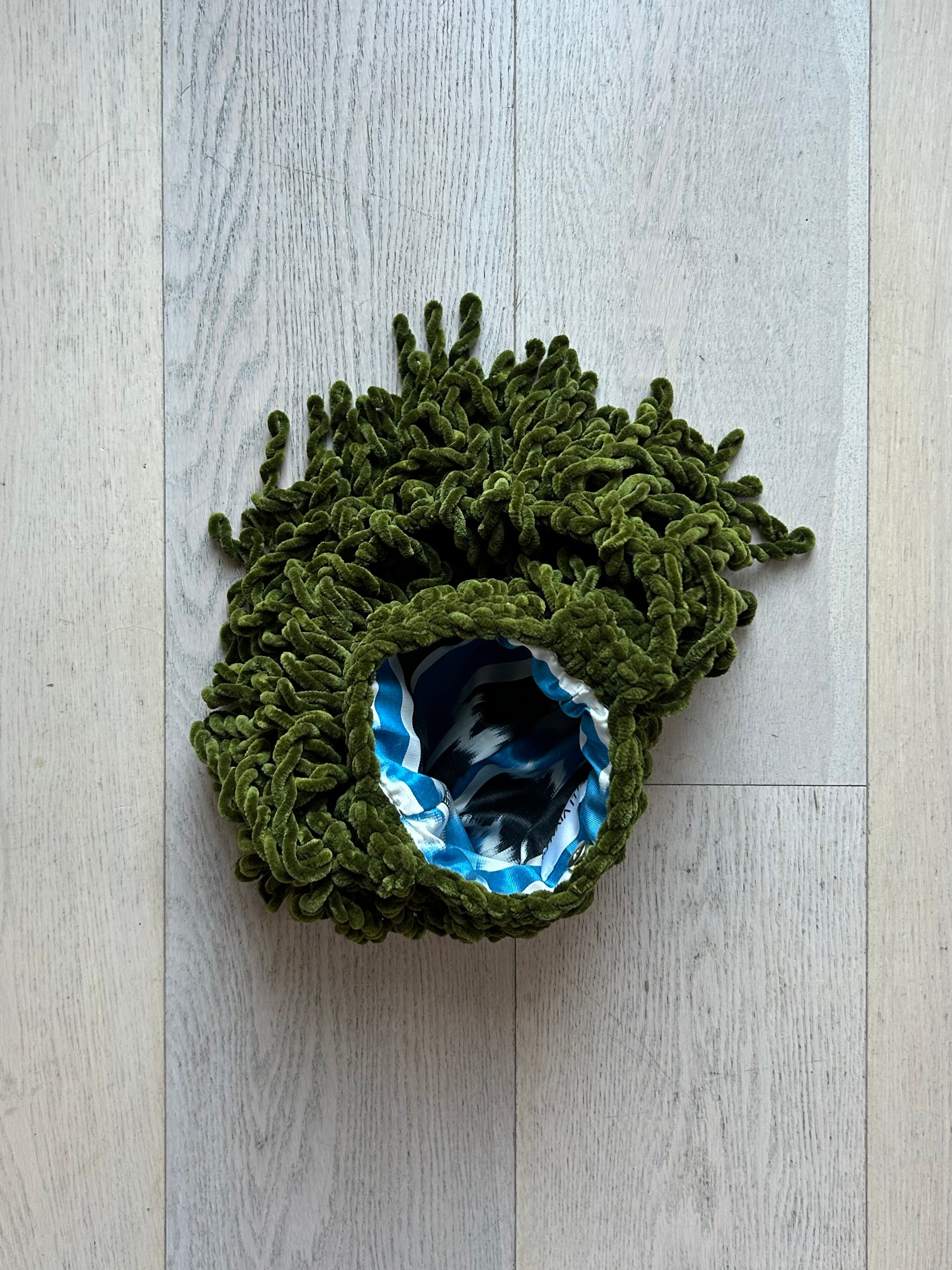 Olive Velvet Small - LIMITED EDITION