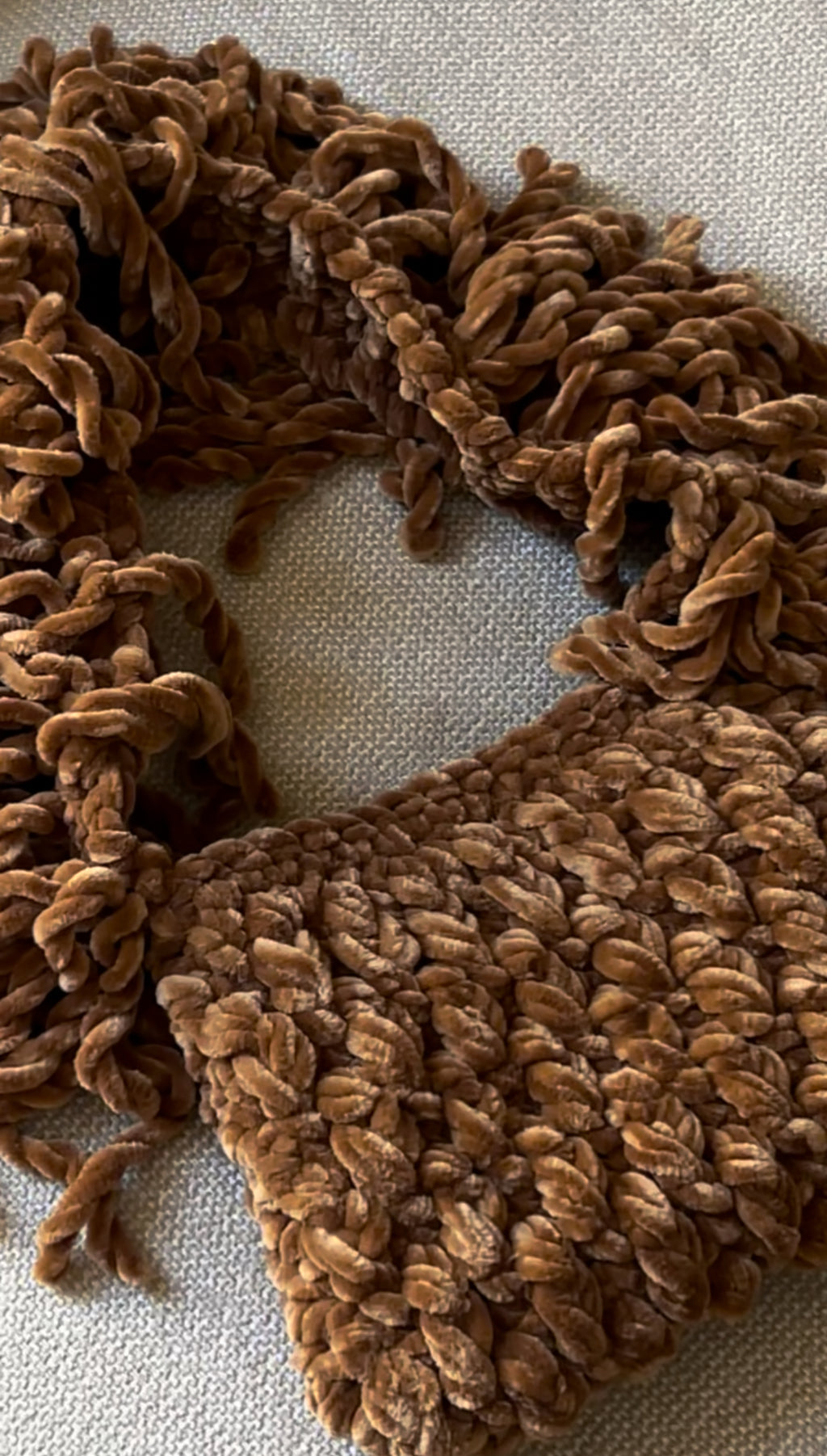 Caramel Velvet Small - LIMITED EDITION