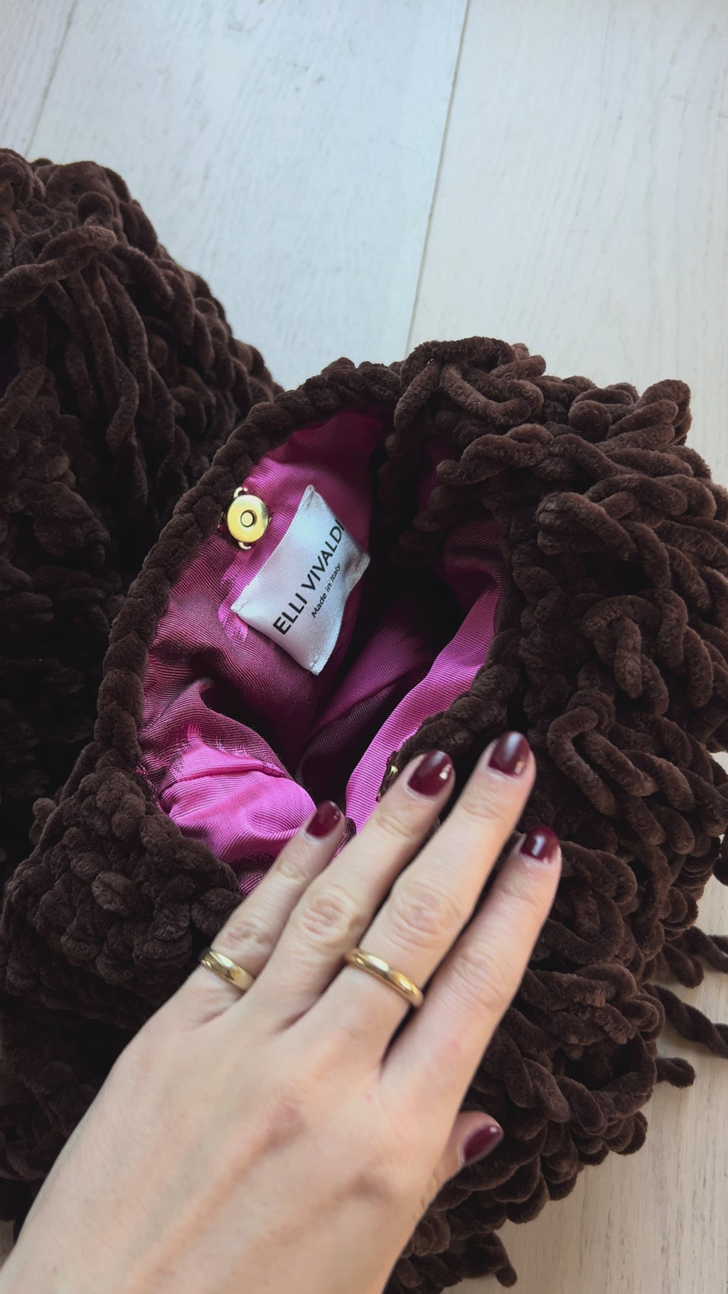 Chocolate Velvet Medium