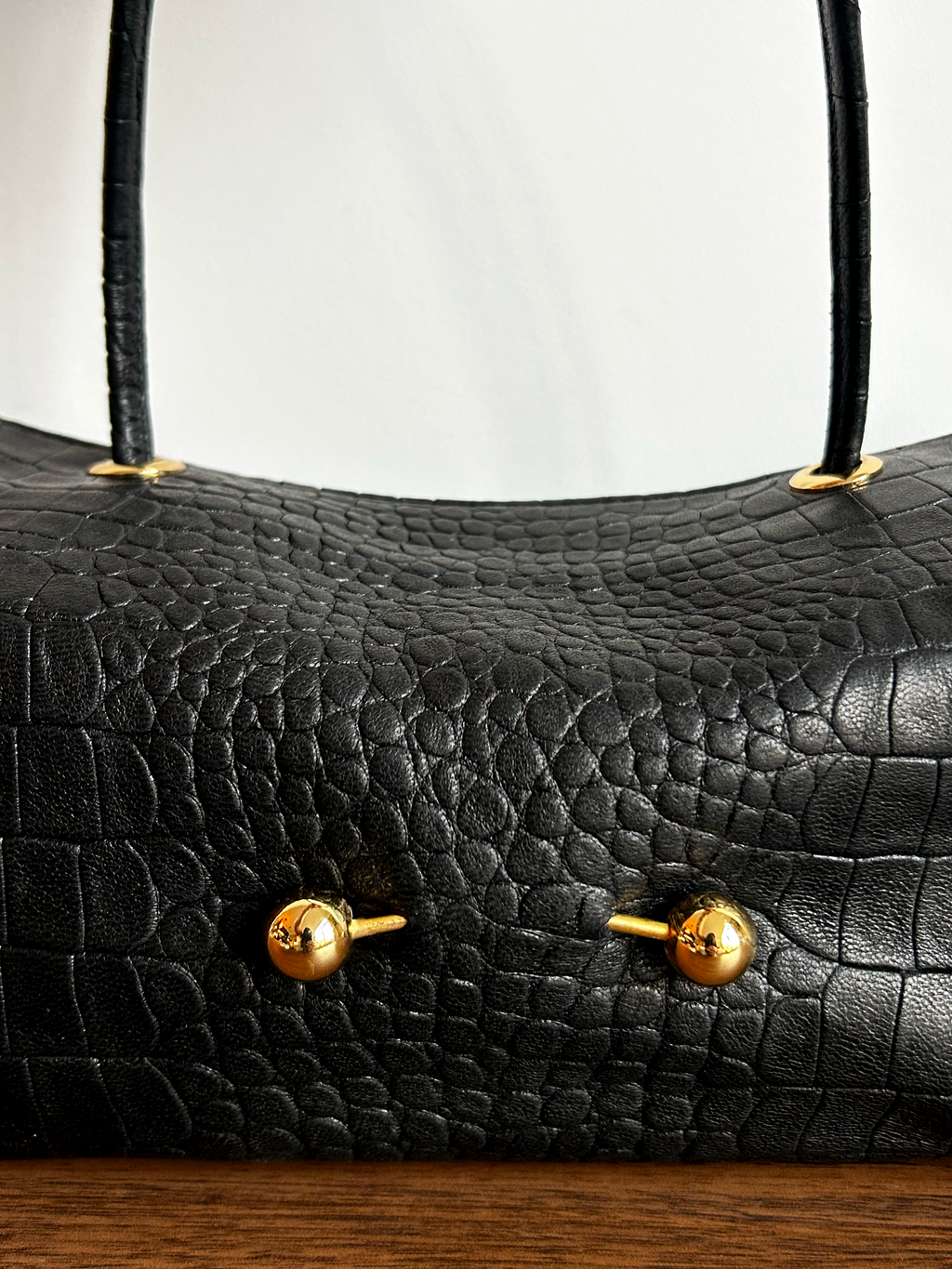 La Tabot_044 Limited Series